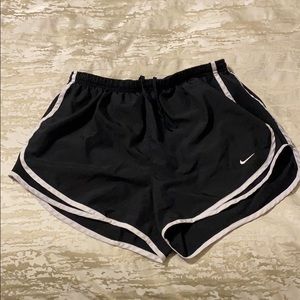 Black Nike shorts